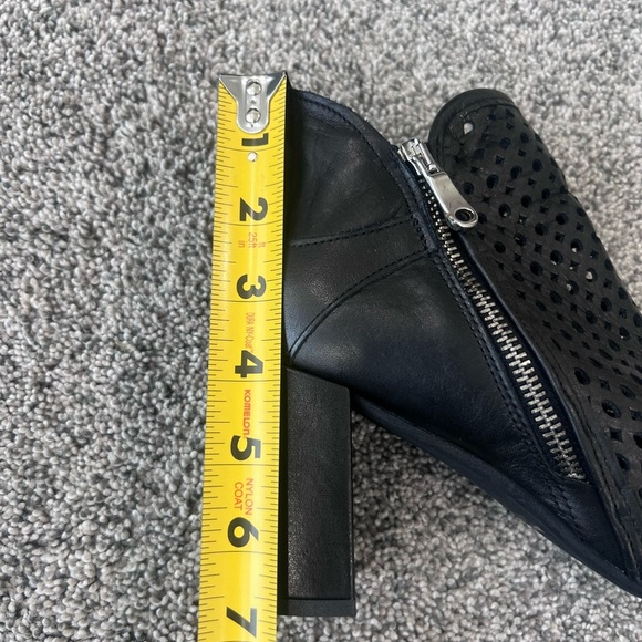 Made In Italy Black Genuine leather Cutout Peep Toe Block Heel Ankle Boots US 9 - Picture 9 of 11